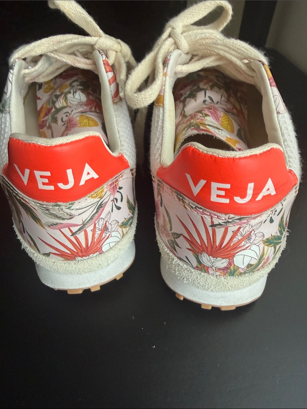 White Floral-Print Women's Veja Athletic Sneakers - Picture 2 of 7